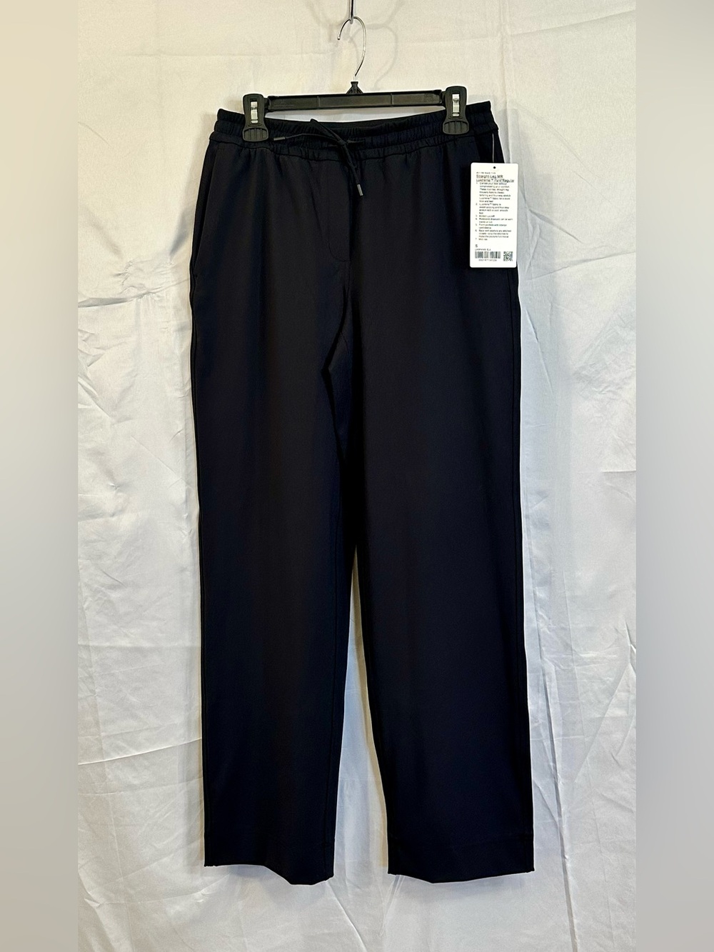 Lululemon Luxtreme Mid-Rise Straight-Leg Trouser